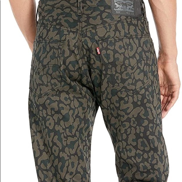 LEVI’S ORIGINAL Men’s CAMO 501 JEANS NWT. - Picture 4 of 15
